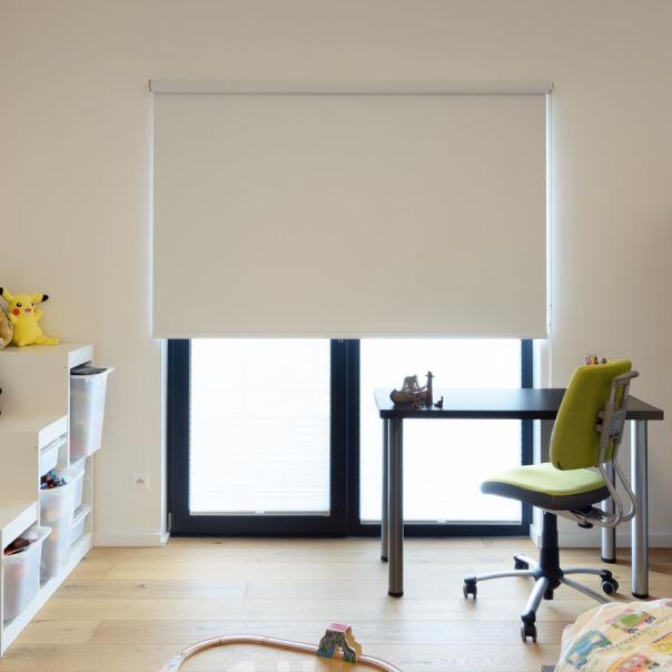 Fabric roller blind Apollo