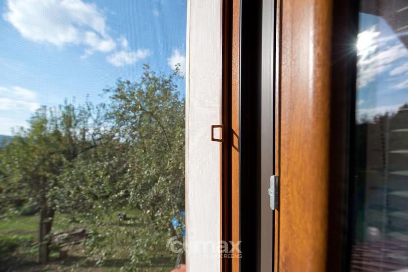 Summer Heat Without Air Conditioning? Preventing Overheating Starts in Front of the Window