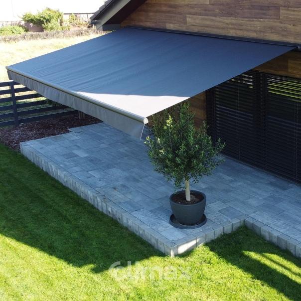 Noveta Plus open awning