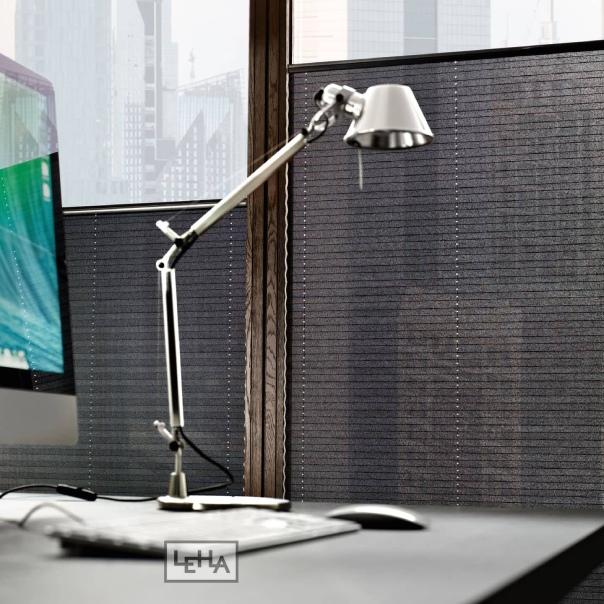 Pleated floating blinds