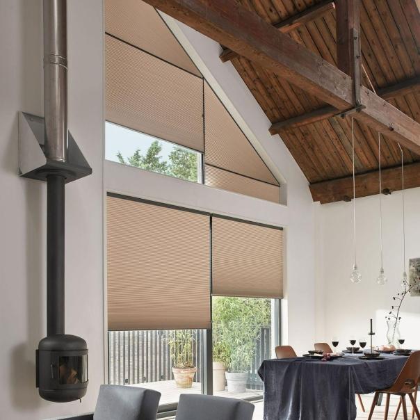Leha Pleats for atypical window shapes 