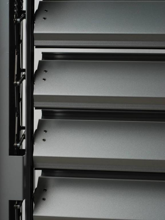 Outdoor blinds Protal