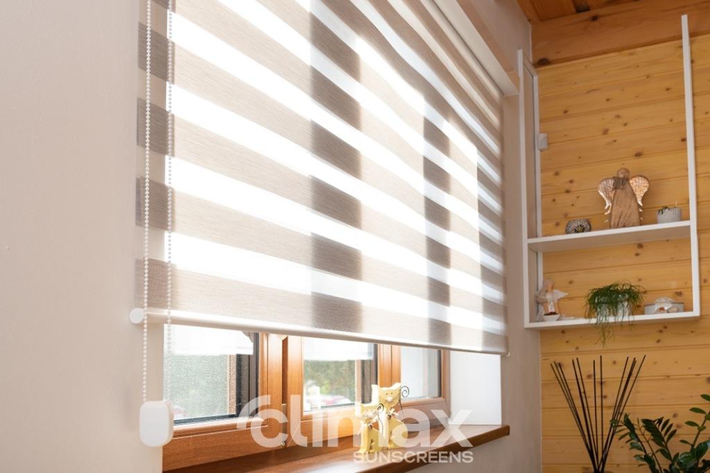 Roller blinds day and night